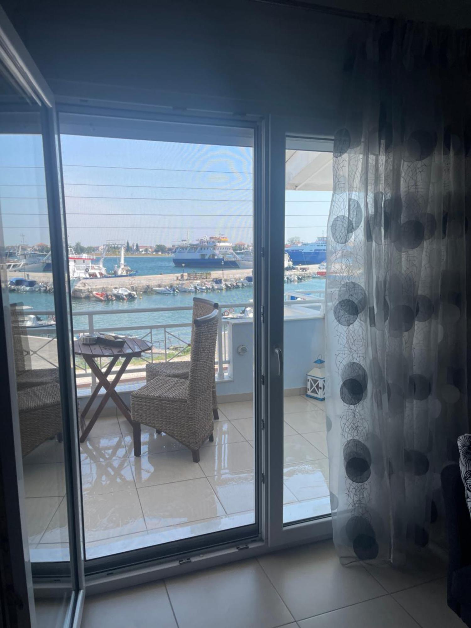 Anna Apartments Keramotí Kültér fotó