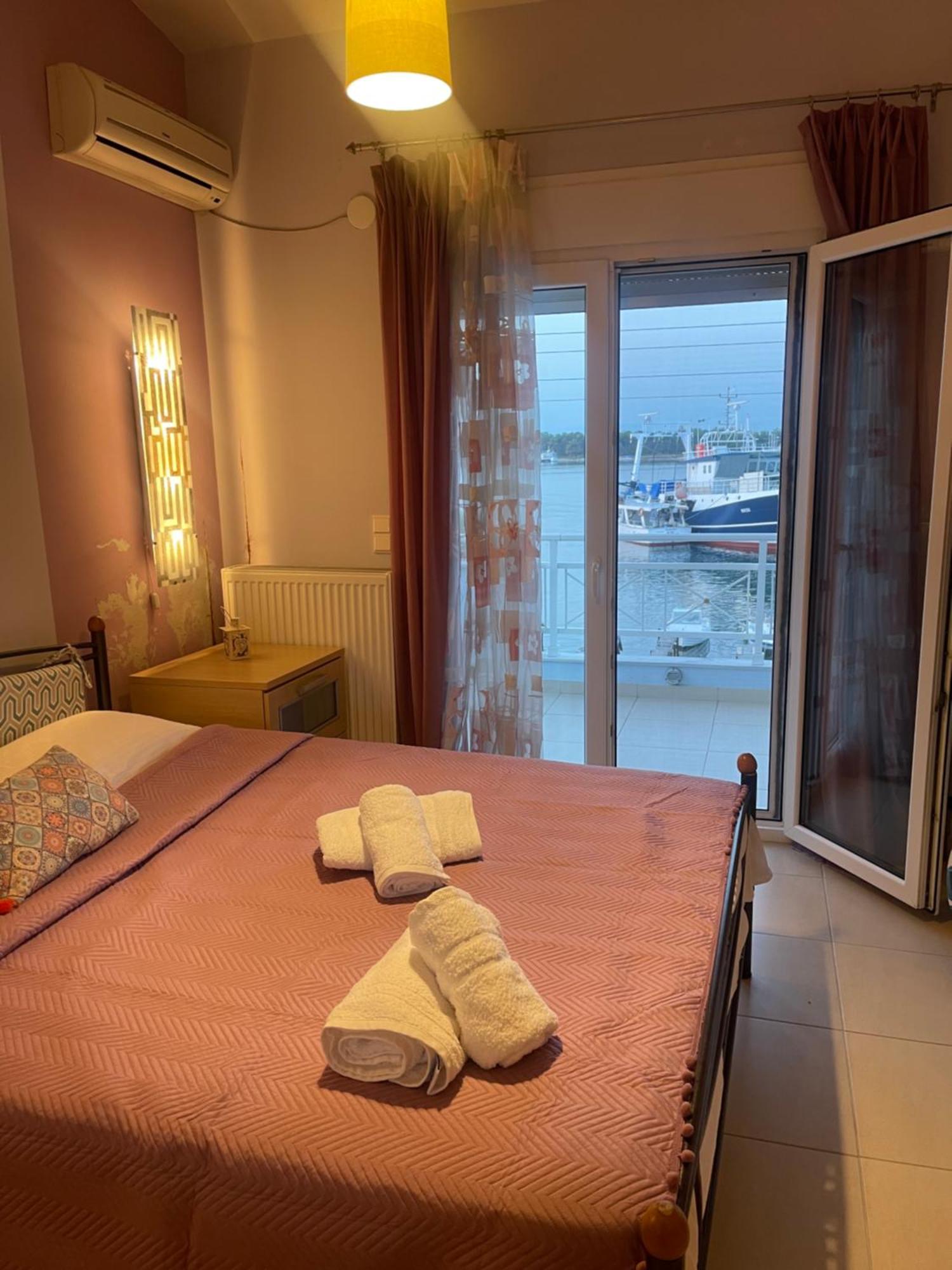 Anna Apartments Keramotí Kültér fotó