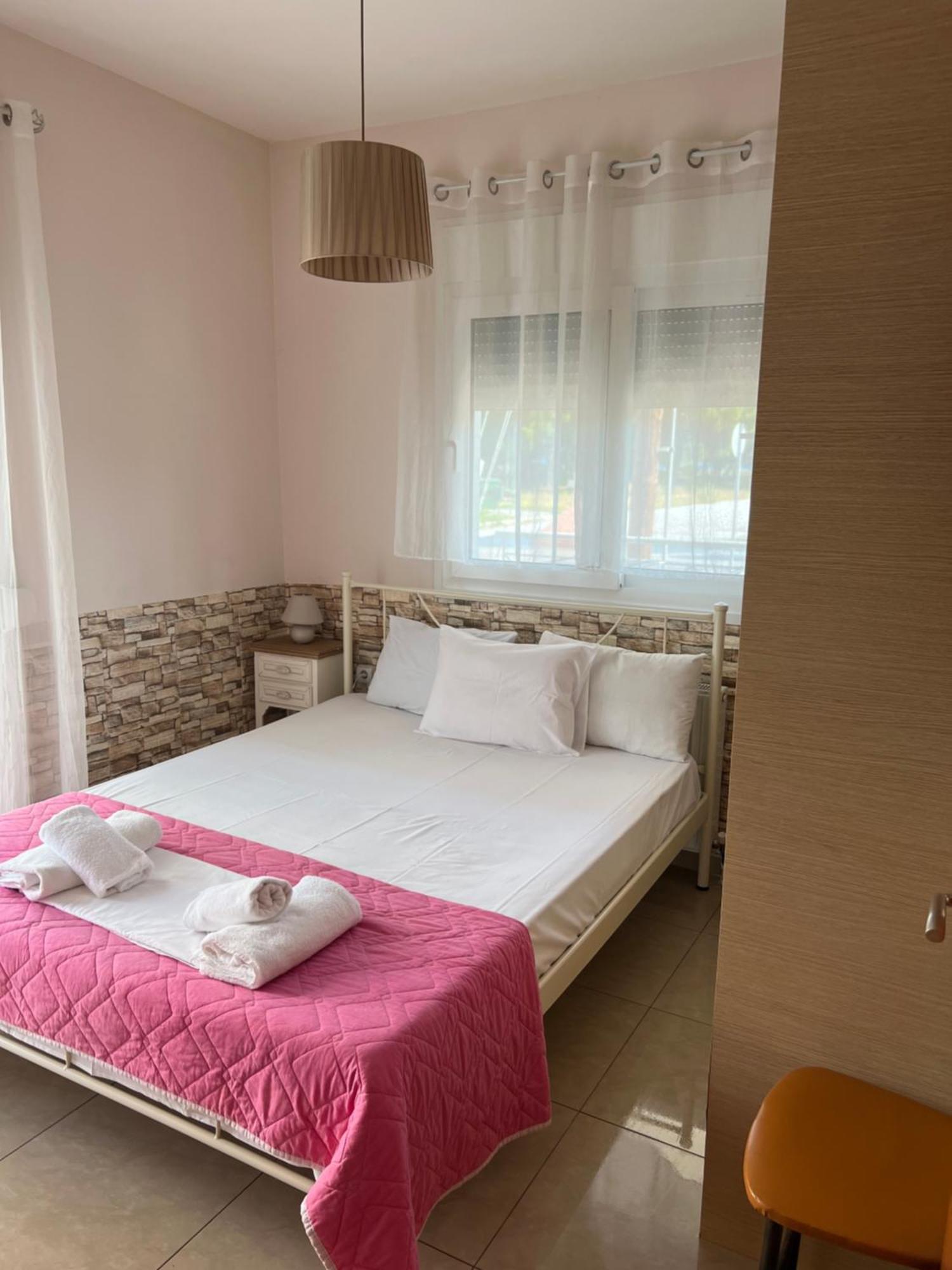 Anna Apartments Keramotí Kültér fotó