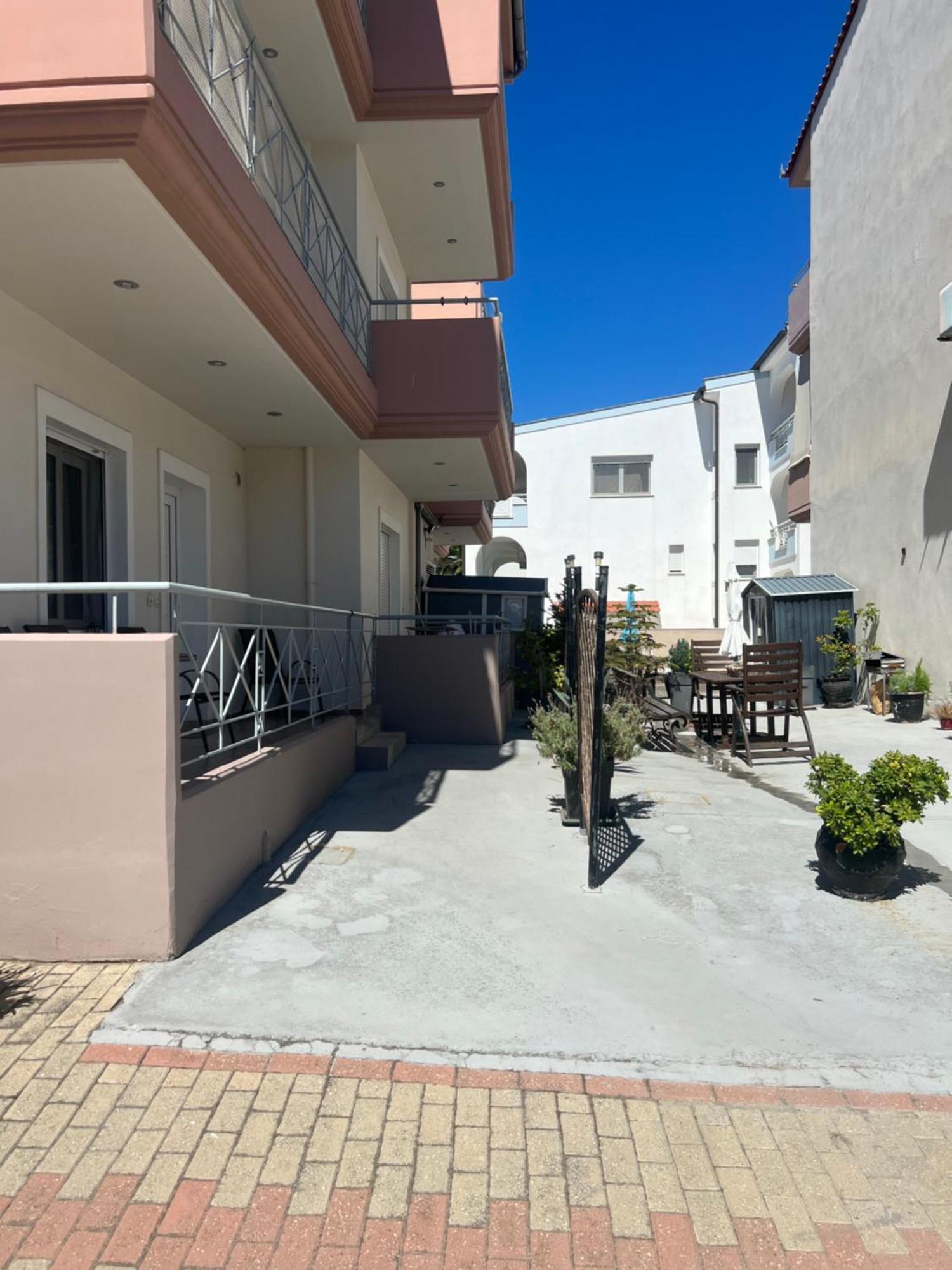Anna Apartments Keramotí Kültér fotó