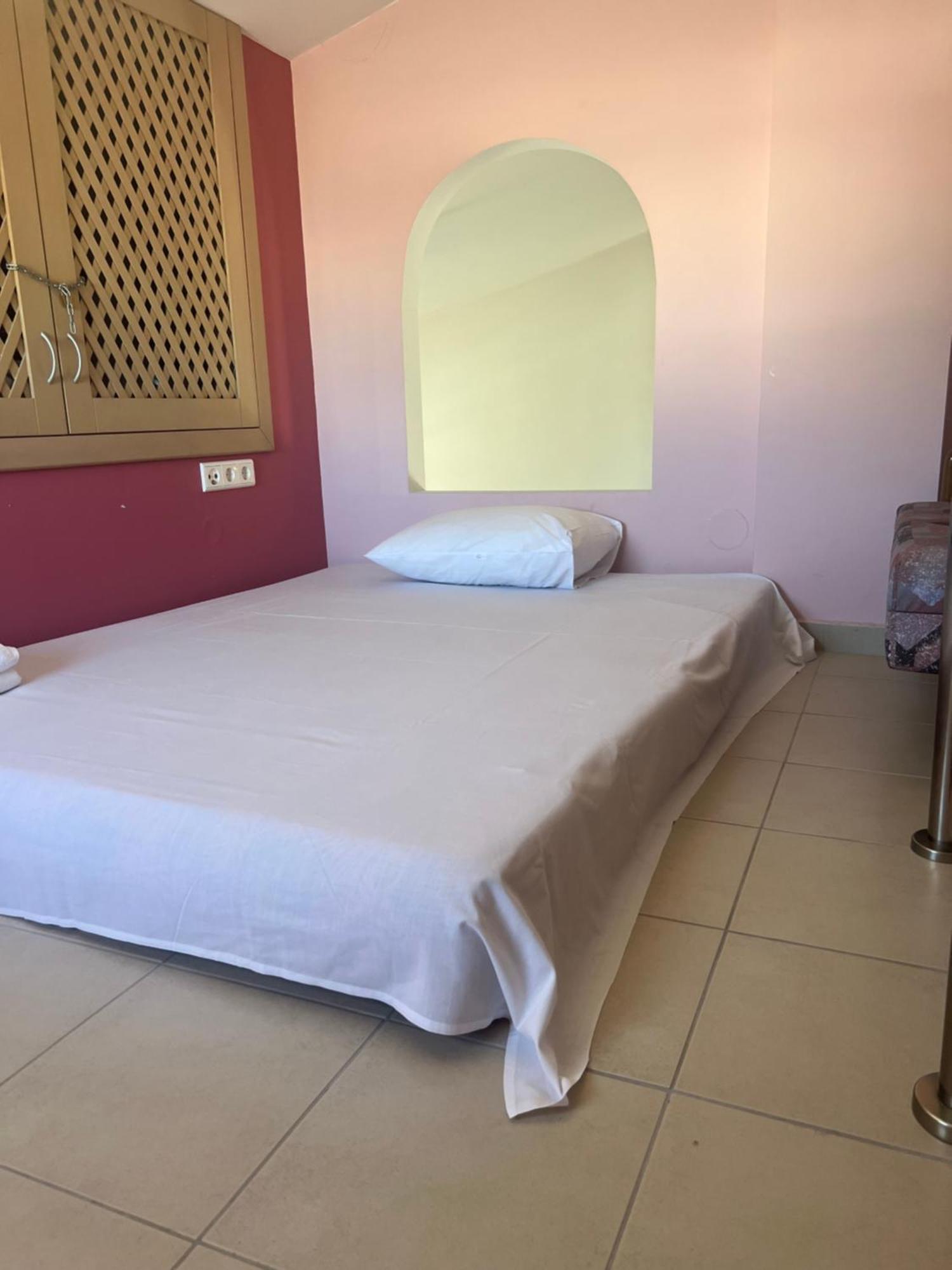 Anna Apartments Keramotí Kültér fotó